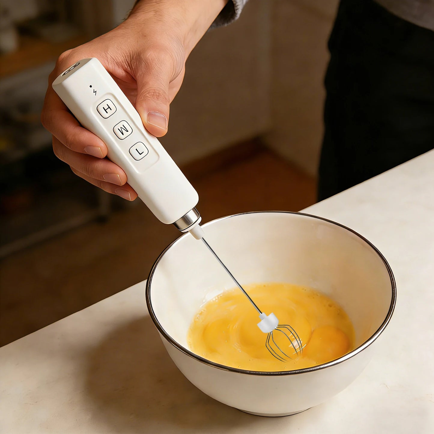 2.5W Rechargeable Handheld Milk Frother, 3 Speed Adjustable Electric Egg Beater Mixer, Stainless Steel Mini Frother Wand for Coffee, Protein Shakes